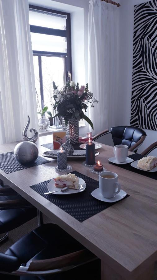 - Lehmanns Apartament *