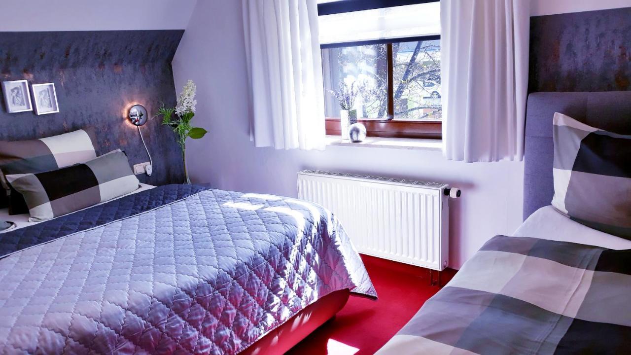 - Lehmanns Apartament *