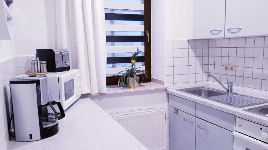 - Lehmanns Apartment *